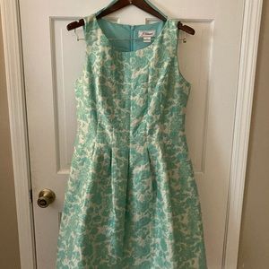 Formal green and gold dress WITH POCKETS